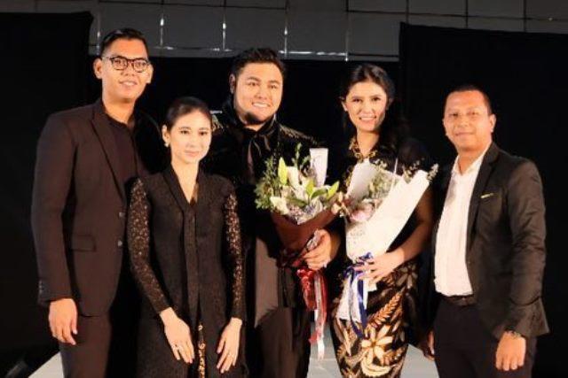 Gabungkan Fashion Dengan Misi Sosial Ivan Gunawan Lelang