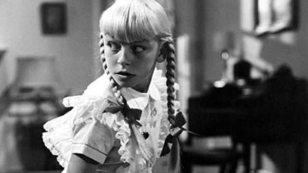 6 Film Horor Dengan Anak Anak Kecil Menyeramkan Womantalk 6 Film Horor Dengan Anak Anak Kecil Menyeramkan Womantalk